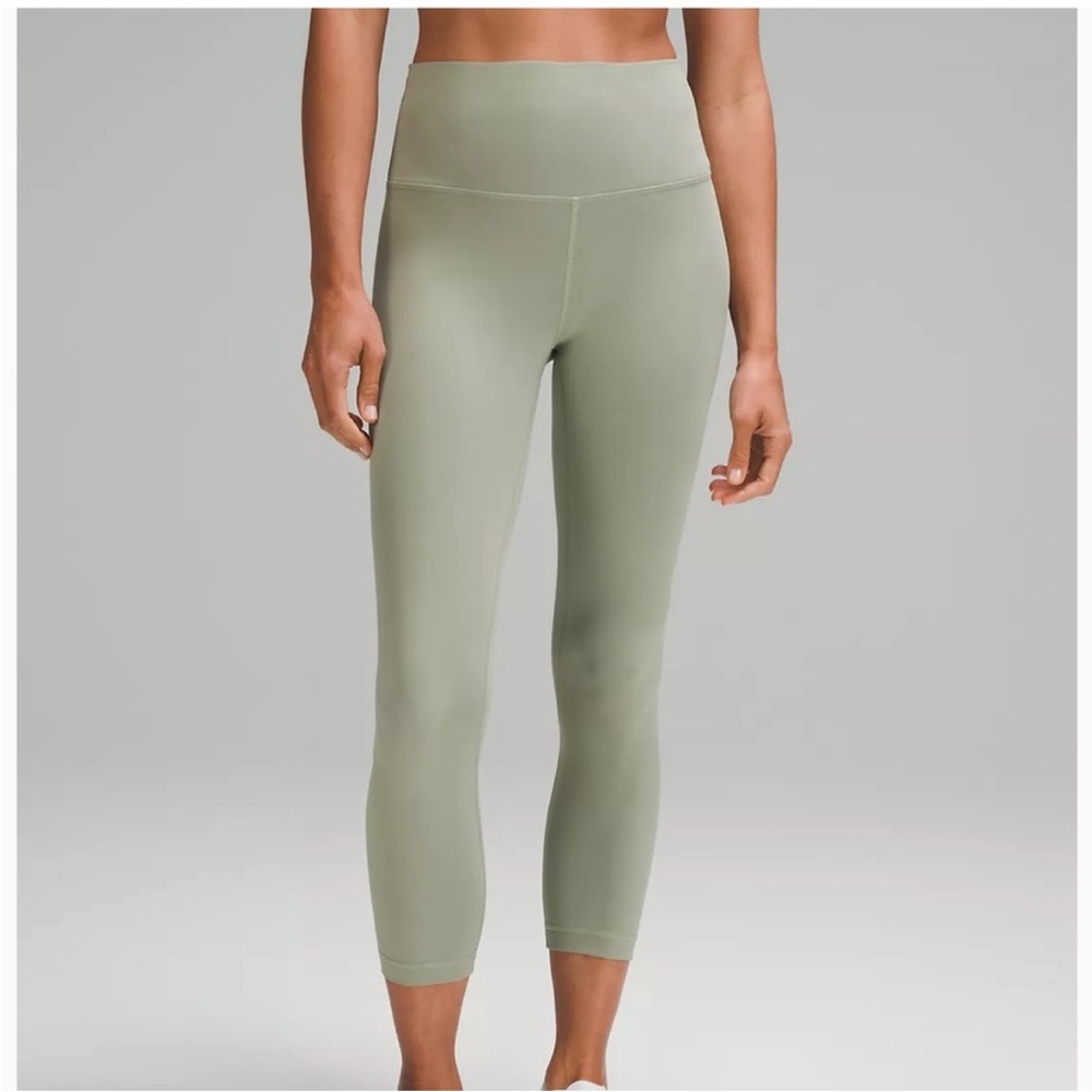 Lululemon Wunder Train Leggings Size 4